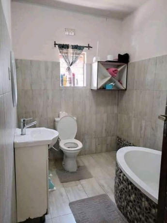 3-bedroom-house-for-sale-in-meanwood-chamba-valley-big-4