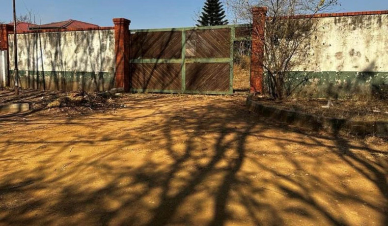 plot-for-sale-in-ibex-hill-big-2