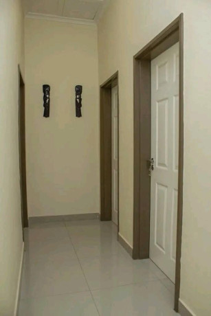 3-bedroom-flat-for-rent-in-ibex-hill-big-5