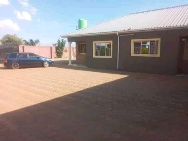 2-bedroom-flat-for-rent-in-chalala-big-0