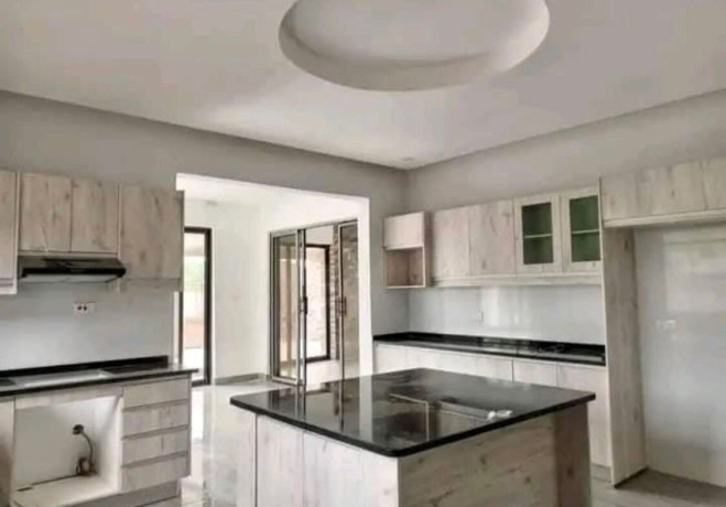 3-bedroom-house-for-rent-in-new-kasama-big-5