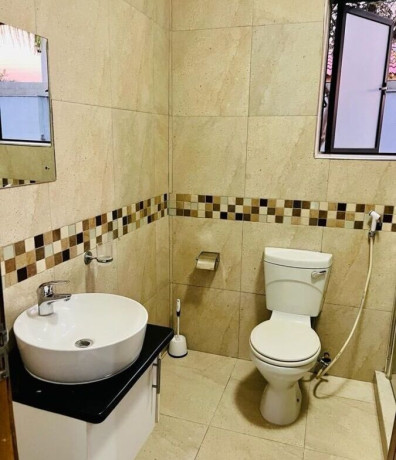 3-bedroom-house-for-rent-in-roma-big-6