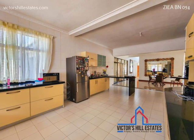 4-bedroom-house-for-rent-in-woodlands-big-2