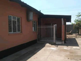 3-bedroom-house-for-sale-in-villa-elizabetha