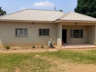 3-bedroom-standalone-house-for-rent-in-chelston