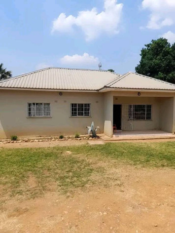 3-bedroom-standalone-house-for-rent-in-chelston-big-0