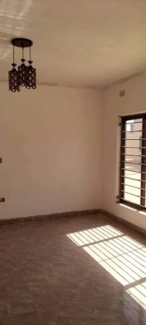 2-bedroom-flat-for-rent-in-chalala-big-3