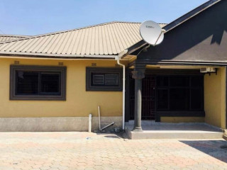 2-bedroom-flat-for-rent-in-lusaka-west