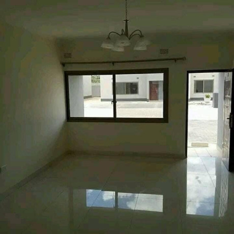 3-bedroom-flats-for-rent-in-makeni-big-2