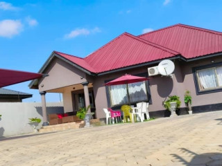 4-bedroom-house-for-sale-in-ibex-hill