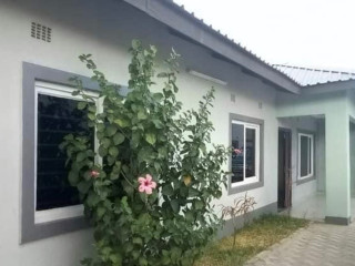 3-bedroom-flat-for-rent-in-lilayi