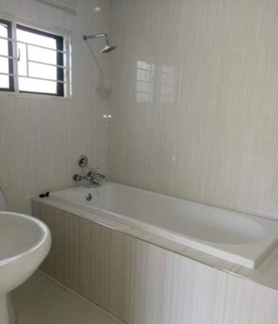 2-bedroom-flat-for-rent-in-rhodespark-big-3