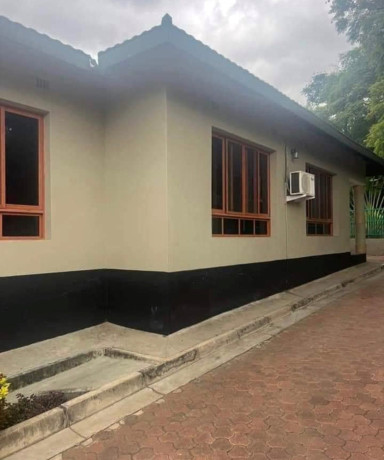 3-bedroom-flat-for-rent-in-chudleigh-big-0