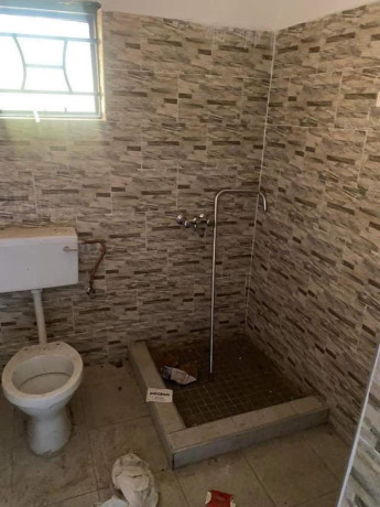 2-bedroom-flat-for-rent-in-silverest-big-5