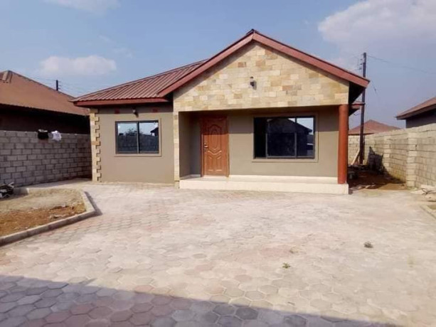 2-bedroom-newly-built-house-for-sale-in-new-kasama-big-0