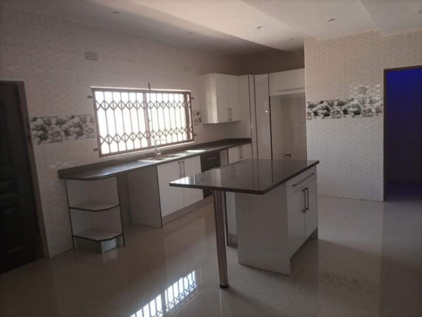 4-bedroom-standalone-house-for-sale-in-new-kasama-big-3