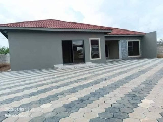 3-bedroom-house-for-sale-in-new-kasama