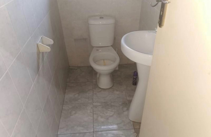 2-bedroom-flat-for-rent-in-ibex-hill-big-8