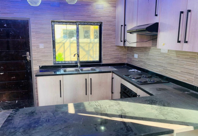 2-bedroom-house-for-rent-in-ibex-hill-big-2