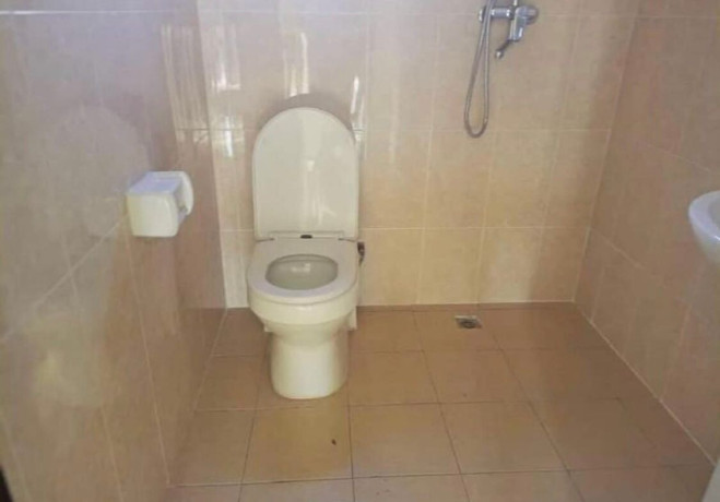 neat-and-modern-3-bedroom-flats-for-rent-in-makeni-big-4
