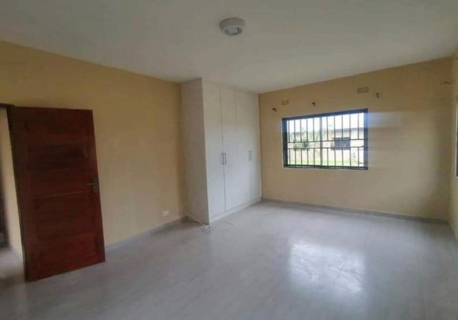 2-bedroom-flat-for-rent-in-makeni-big-4