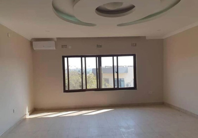 3-bedroom-house-for-sale-in-roma-big-3