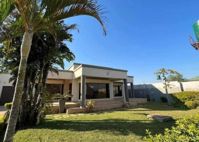 3-bedroom-house-for-rent-in-ibex-hill-big-7