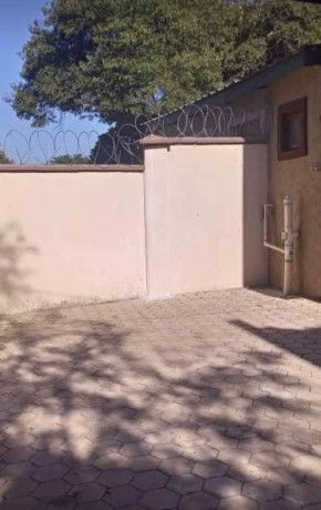 1-bedroom-flat-for-rent-in-chudleigh-big-4