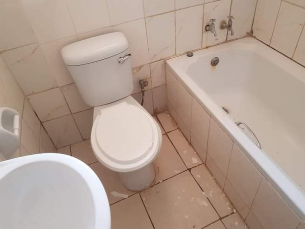 bedsitter-for-rent-in-avondale-big-9