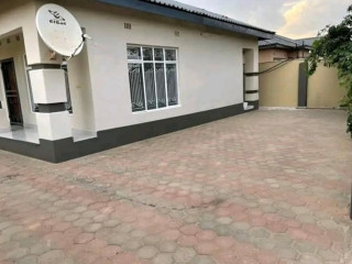 4-bedroom-house-for-rent-in-salama-park