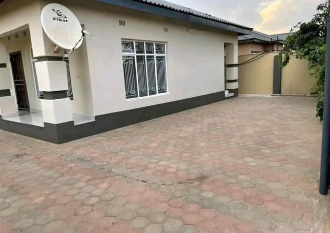 4-bedroom-house-for-rent-in-salama-park-big-0