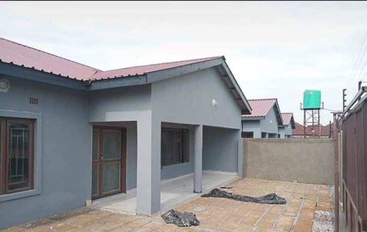 2-bedroom-flat-for-rent-in-salama-park-big-4