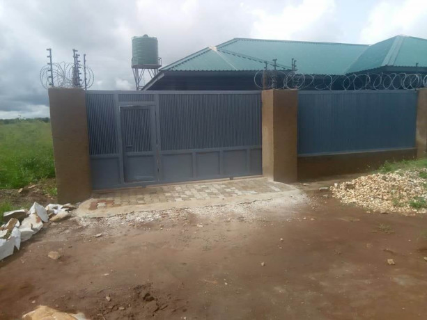 2-bedroom-fabulous-flat-for-rent-in-woodlands-chalala-big-4