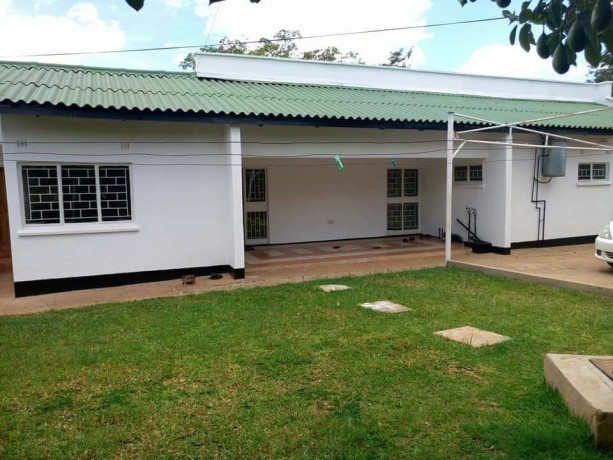 rent-a-beautiful-four-bedroom-house-in-phi-big-1