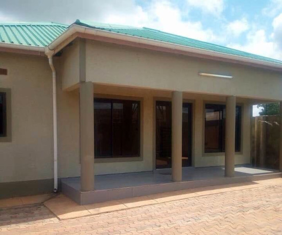 2-bed-2-bath-flat-for-rent-in-ibex-hill-lusaka-big-0