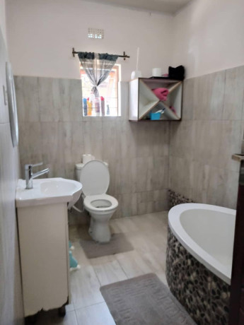 3-bedroom-house-for-sale-in-meanwood-chamba-valley-big-6
