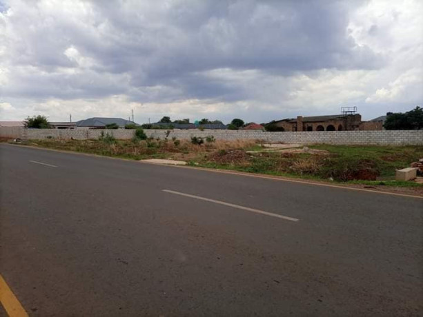 prime-plot-for-sale-in-chalala-big-0