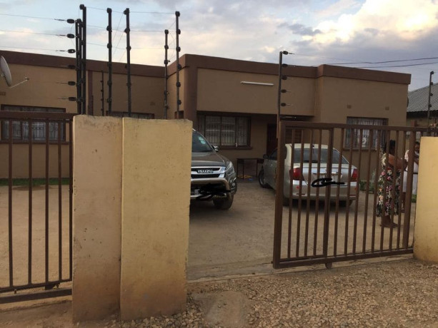 2-3-bedroom-flats-for-sale-in-ibex-hill-big-1