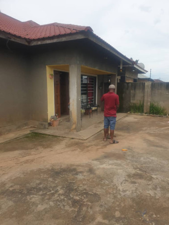 3-bedroom-semi-detached-flat-for-sale-in-salama-park-big-1