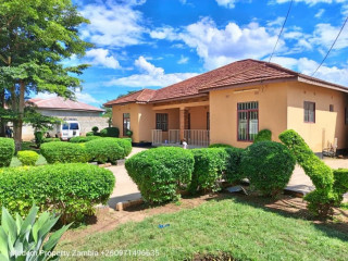 4-bedroom-house-for-sale-in-waterfalls