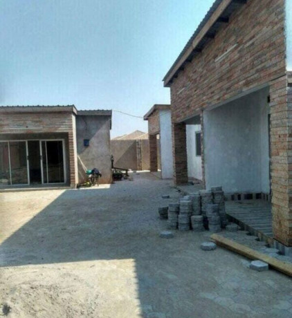 2-bedroom-flats-for-rent-in-meanwood-chamba-valley-big-1