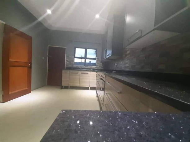 3-bedroom-flat-for-rent-in-ibex-meanwood-big-9