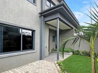 2-bedroom-apartments-for-rent-in-roma-park