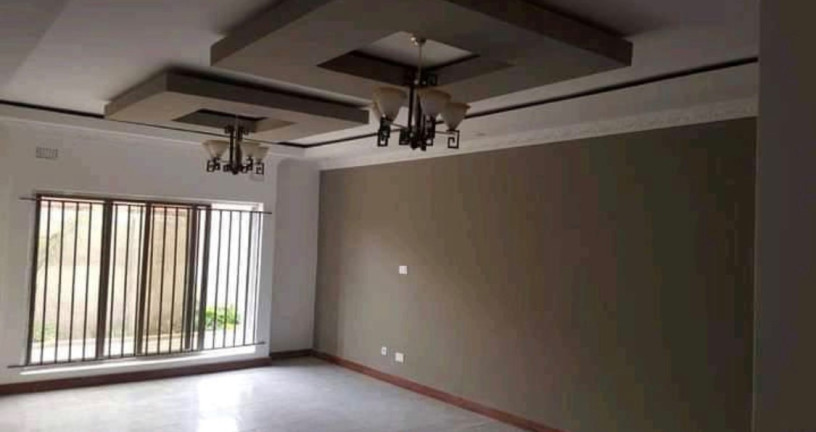 2-bedroom-flat-for-rent-in-chalala-big-2