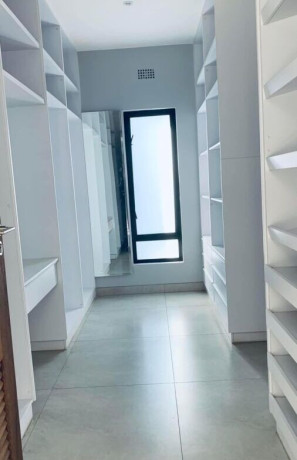 3-bedroom-house-for-rent-in-roma-park-big-8