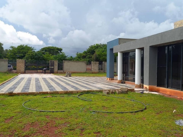 3-bedroom-house-for-sale-in-ibex-hill-big-4