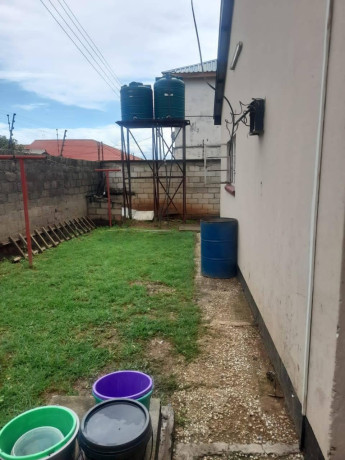 2x2-bedroom-flats-for-sale-in-phi-big-5