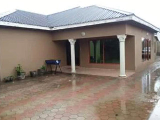 4-bedroom-house-for-rent-in-meanwood-kwamwena