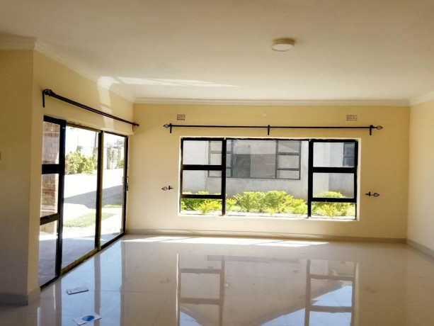 3-bedroom-flat-for-rent-in-mitengo-ndola-big-7