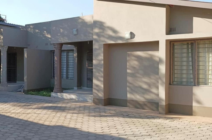 2-bedroom-flat-for-rent-in-avondale-big-4